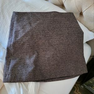 Theory Houndstooth Mini Skirt in Black and White